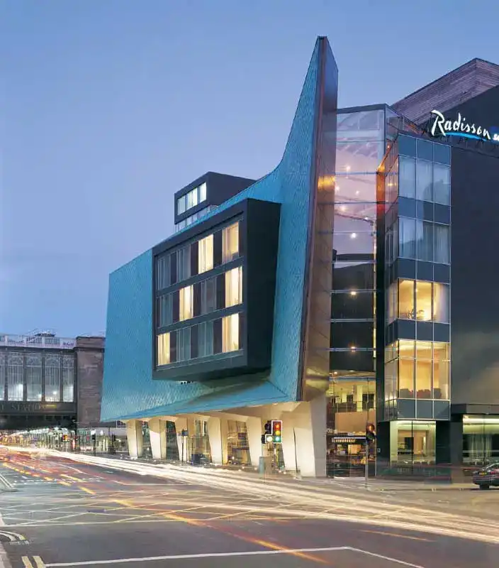 radisson hotel glasgow building al 1